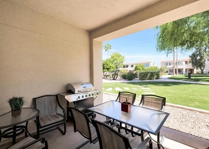 Pool-side, 1st Flr, Subd-trail, Walk 2 Dining Holiday home Scottsdale